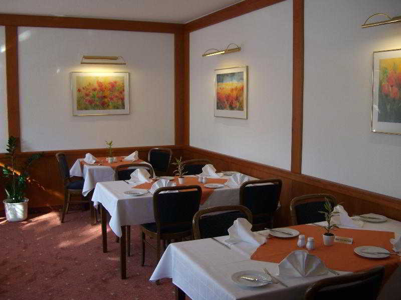 Hotel-Restaurant Zum Roeddenberg Osterode am Harz Kültér fotó